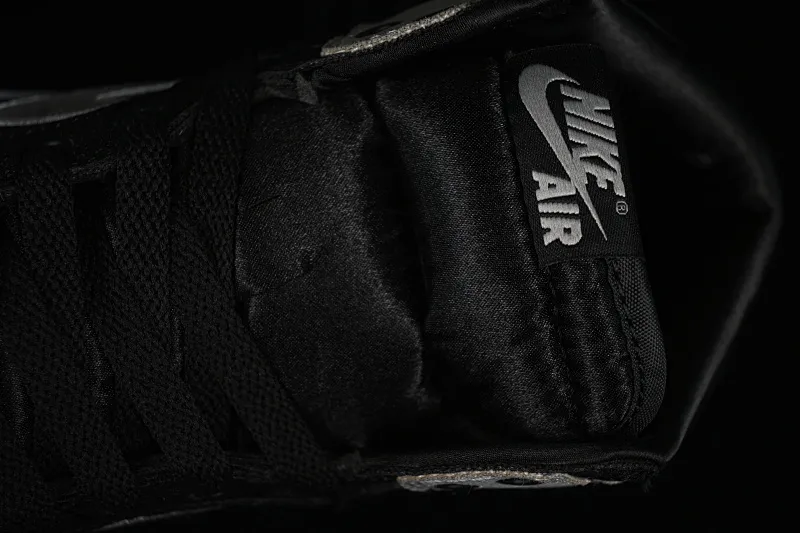 All categories Air Jordan Jordan series basketball shoes Air Jordan 1 High Air Jordan 1 High OG "Satin Shadow" AJ1 Joe 1 silk shadow gray FD4810-010